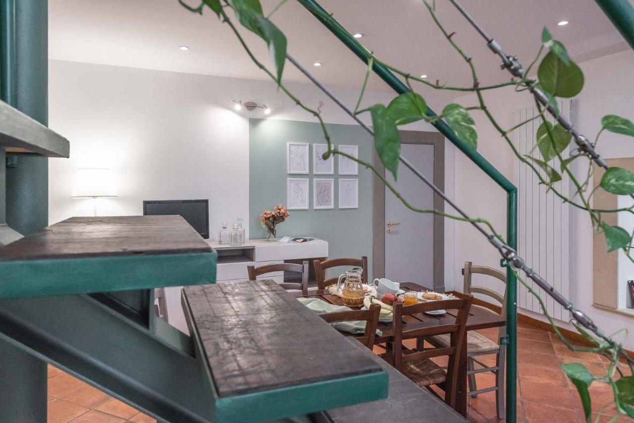 Apartamento Terzo Campanello - Terrazza Nel Centro Storico *